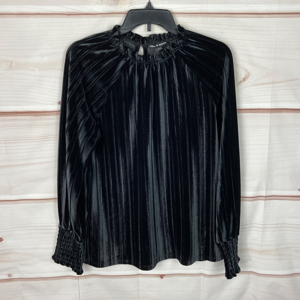 Cable & Gauge Top Womens M Black Velvet Blouse Smocked Cuff Long Sleeve Pullover